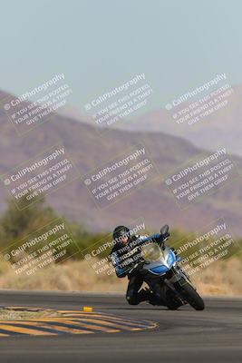 media/Nov-06-2023-Moto Forza (Mon) [[ce023d0744]]/3-Intermediate Group/Session 3 (Turn 5)/